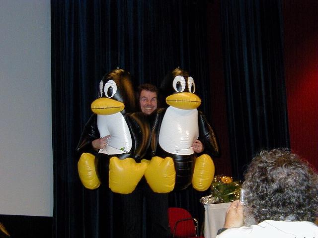 Bob in the pinguin sandwich